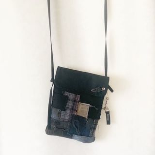 由 qbe178 (刊登 ID 1038872676，圖片 1) 提交，位於 的 (類別：)，說明：。