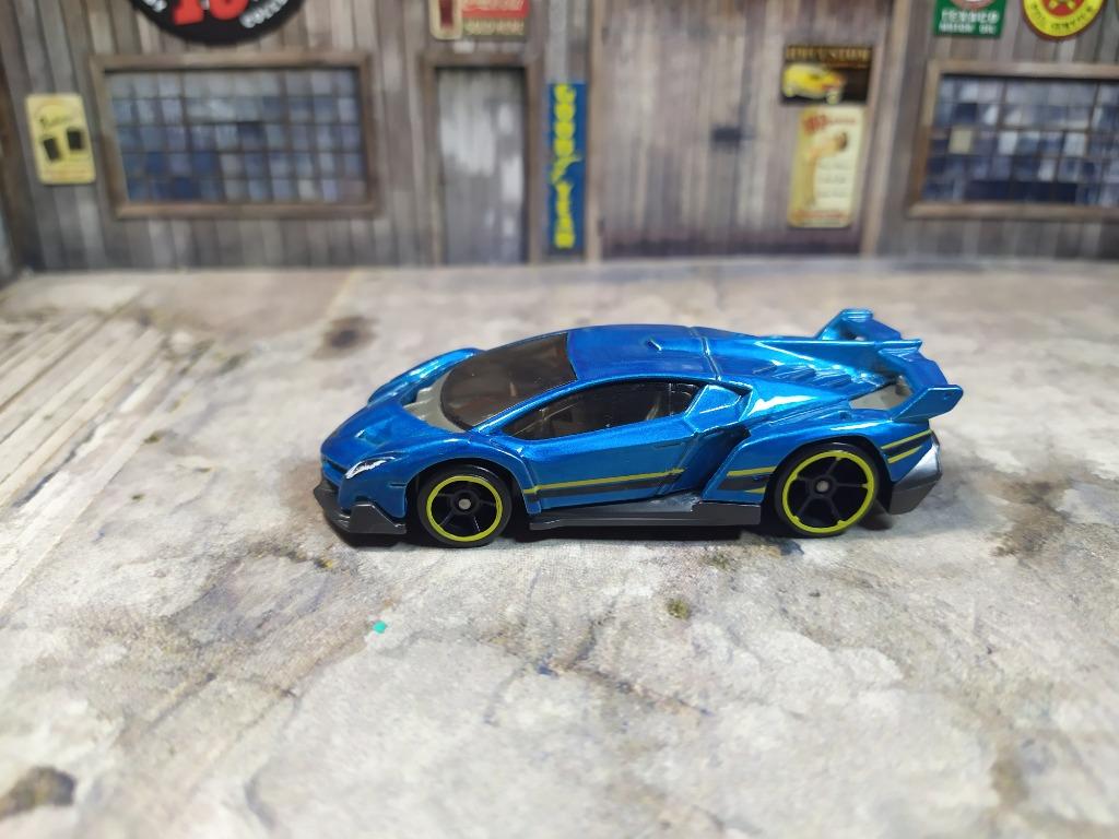 Lamborghini veneno hot wheels blue on sale
