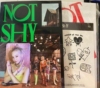 ITZY YEJI SET ( not shy )