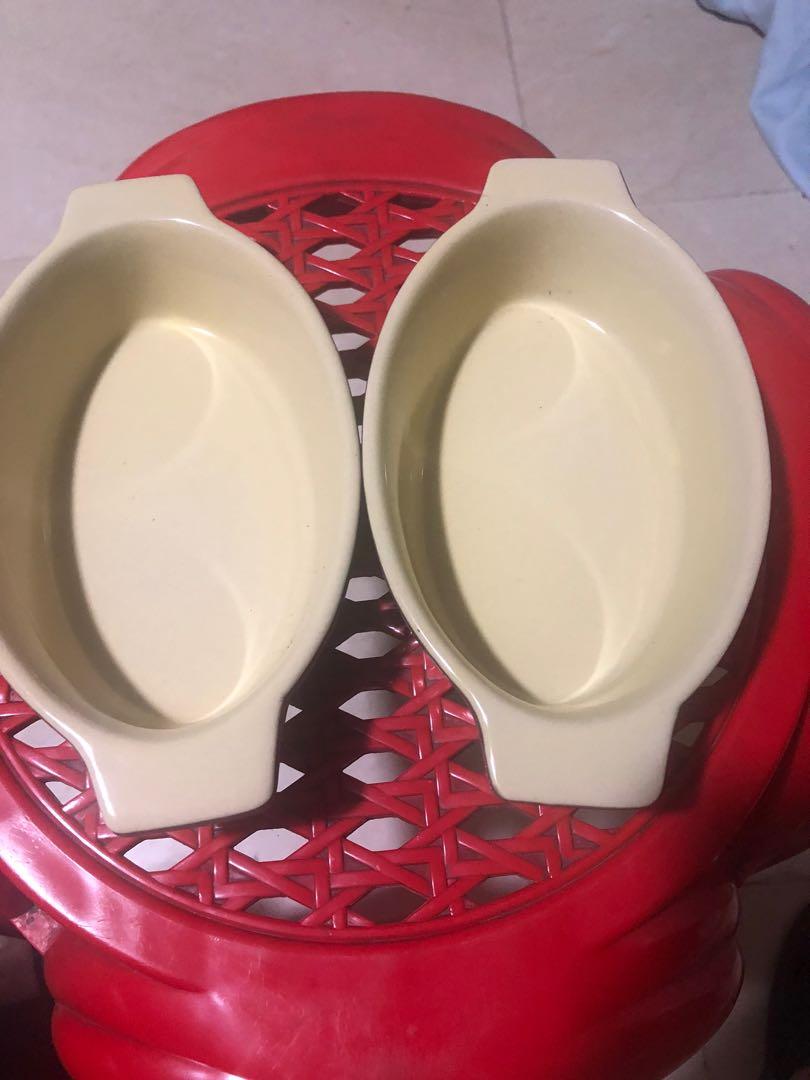 lasagna plate per piece (Category: Bakeware) located in Manila. Submitted by littleliam85 (Listing ID 1038967523, Image 1). Description: 1 pc left sf c/o buyer.