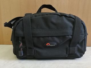 （分類：）位於 。 由 bartcsk 提交（商品編號 1038939411，圖片 1）。簡介： 。