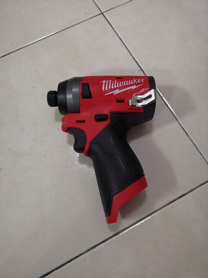 Milwaukee best sale m12 fid