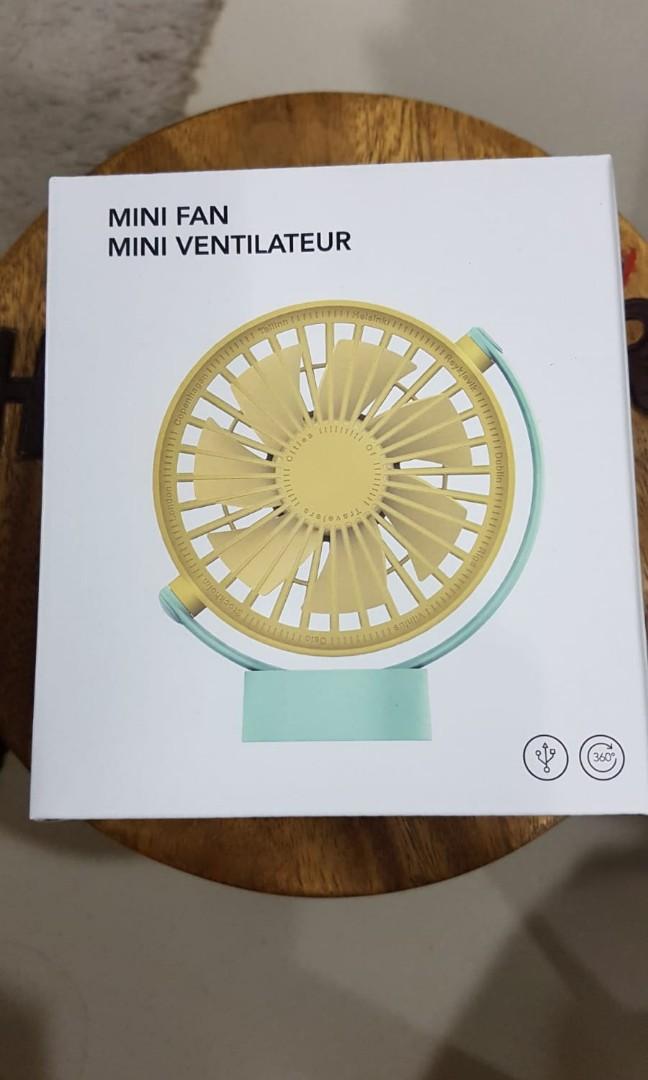 Miniso portable mini USB fan, Audio, Portable Music Players on Carousell