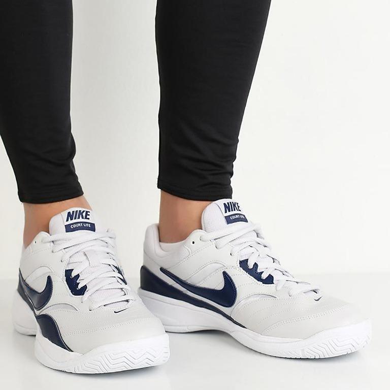 nike court lite on feet