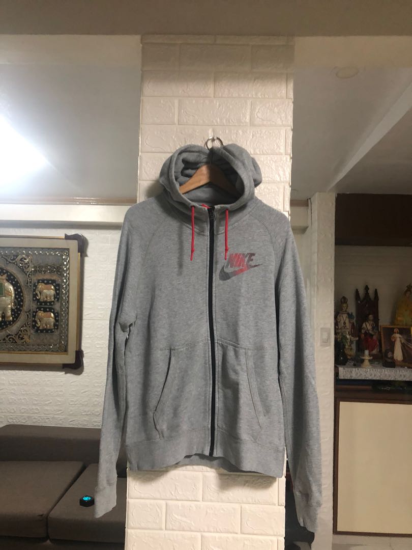 Nike hoodie red tag Clearance
