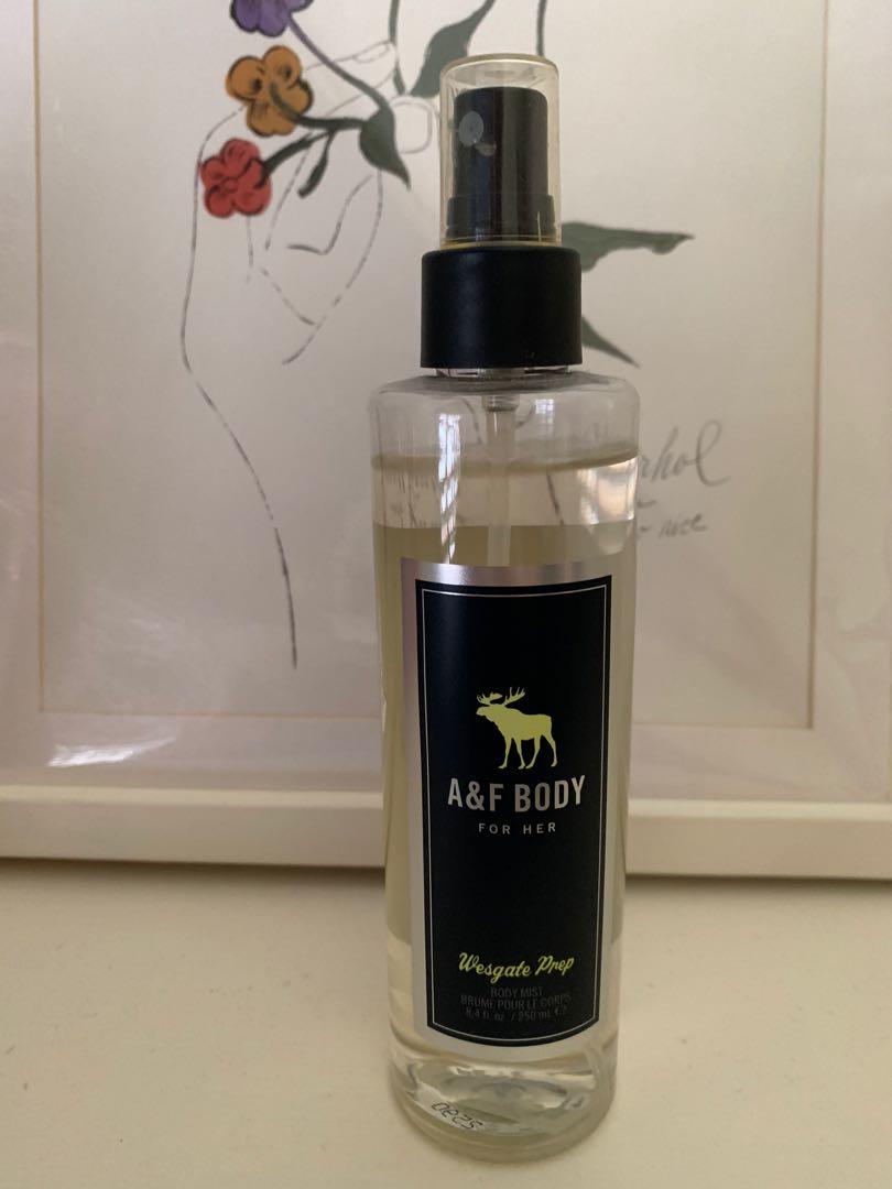 Perfume Victoria Secret / Bath & Body Works / Abercrombie & Fitch, Beauty & Personal Care