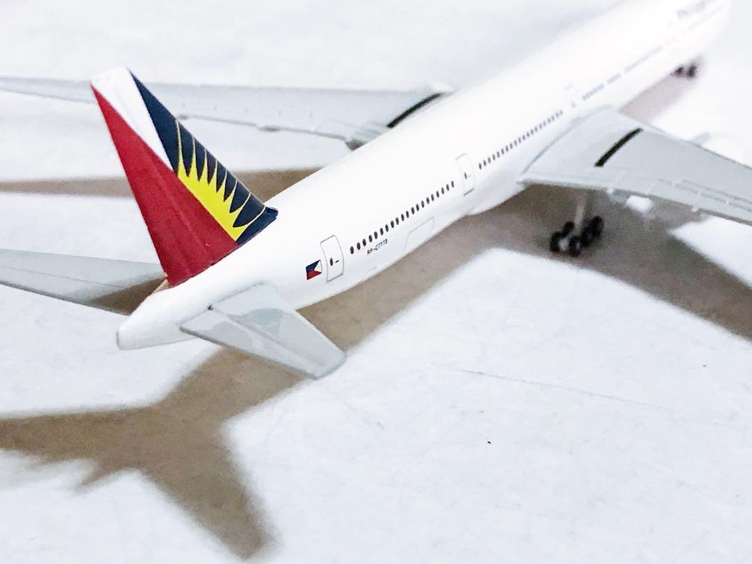 Philippine Airlines B777300ER Herpa 1/500 Scale DieCast Model Aircraft, Hobbies & Toys, Toys