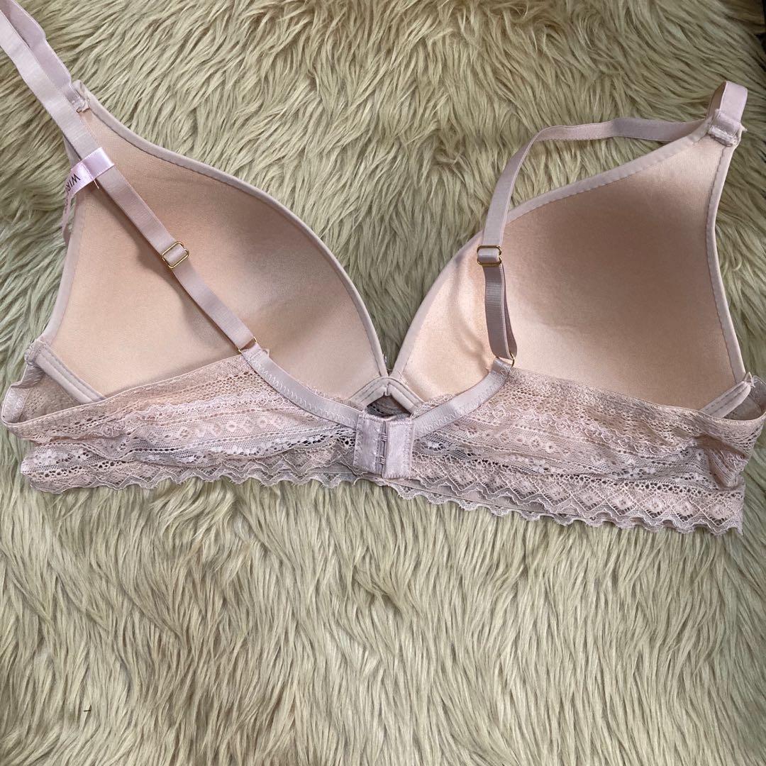 SALE! 42B Auth Daisy Fuentes Bra/Lingerie, Women's Fashion, Dresses & Sets,  Traditional & Ethnic wear on Carousell