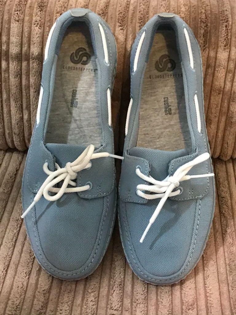 clarks light blue shoes