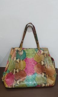 (Kategori: ) berada di . Dikirim oleh devisafira77 (ID iklan 1038949033, Gambar 1). Deskripsi: .