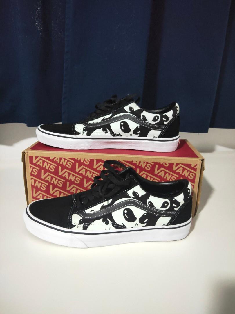 vans ghost alien