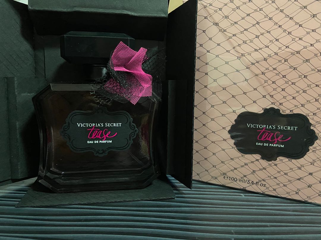 victoria secret tease candle