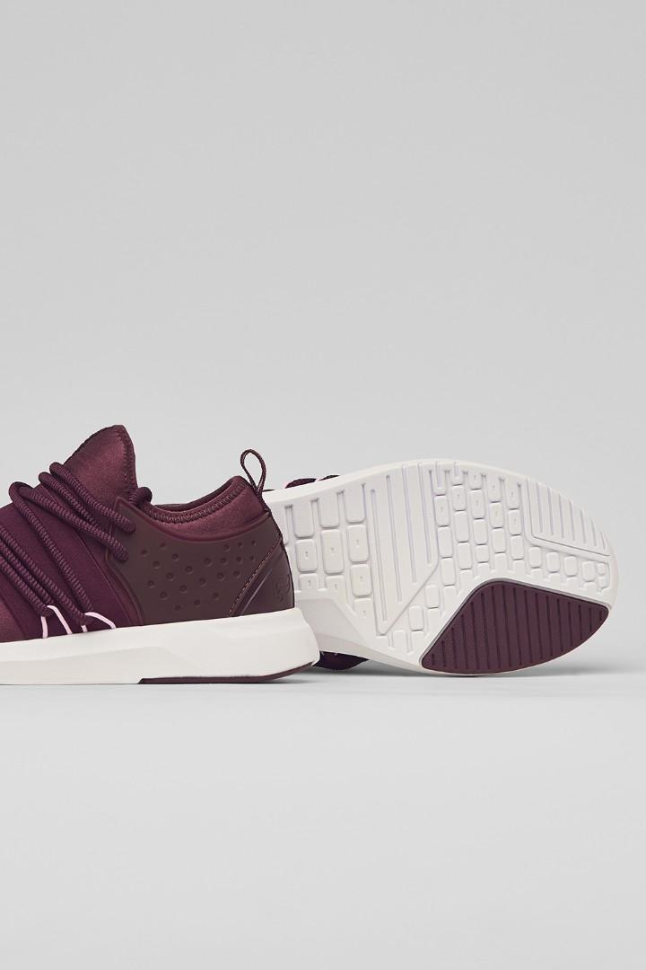 Pismo performance new arrivals sneaker