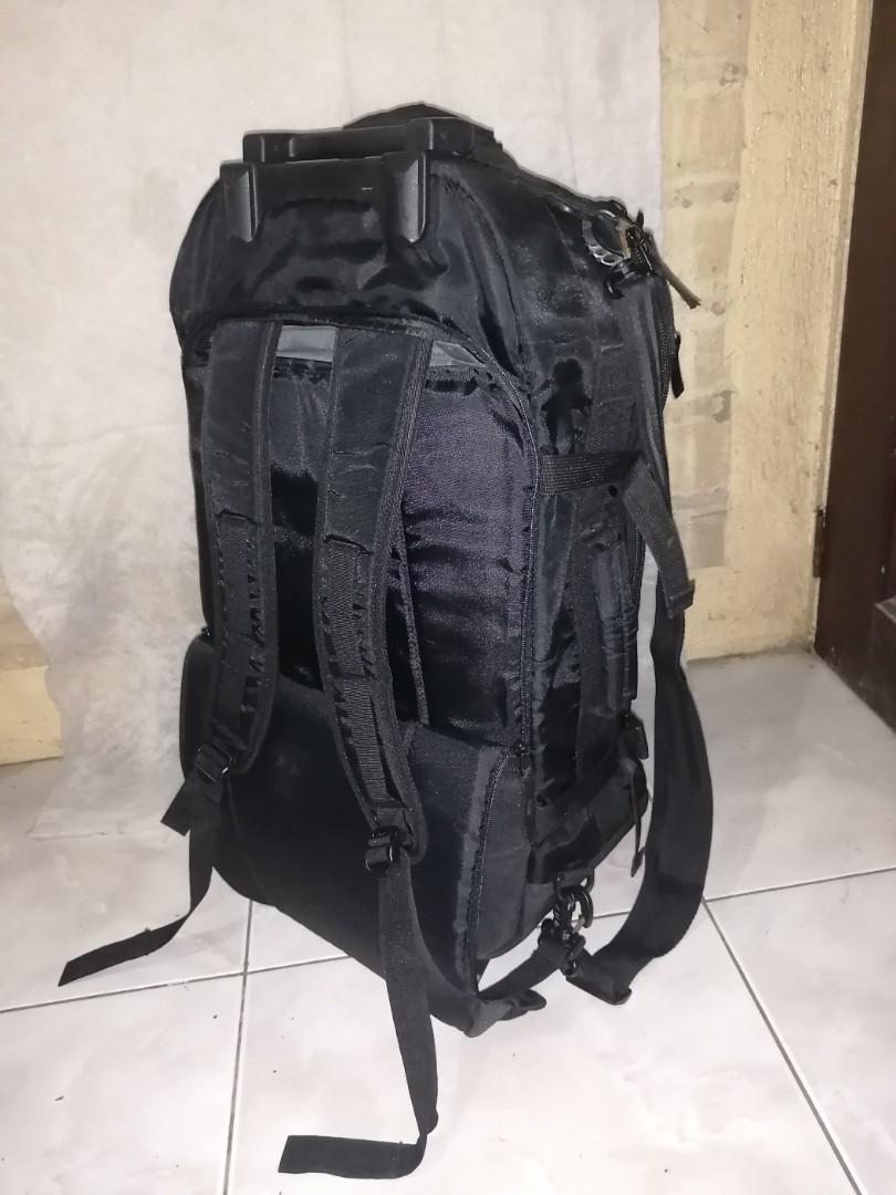 60L Trolley sling bag and backpack (Category: Backpacks) located in Cebu City. Submitted by piyok69 (Listing ID 1043249662, Image 3). Description: P 1,500.00 60L All purpose bag(trolley, sling, backpack) Dimension:L24"x14"x12"(60Liters).