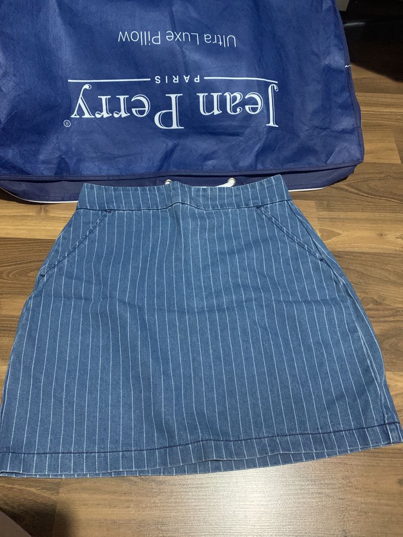 valley girl denim skirt