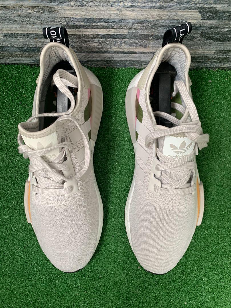 Adidas nmd deals r1 raw white