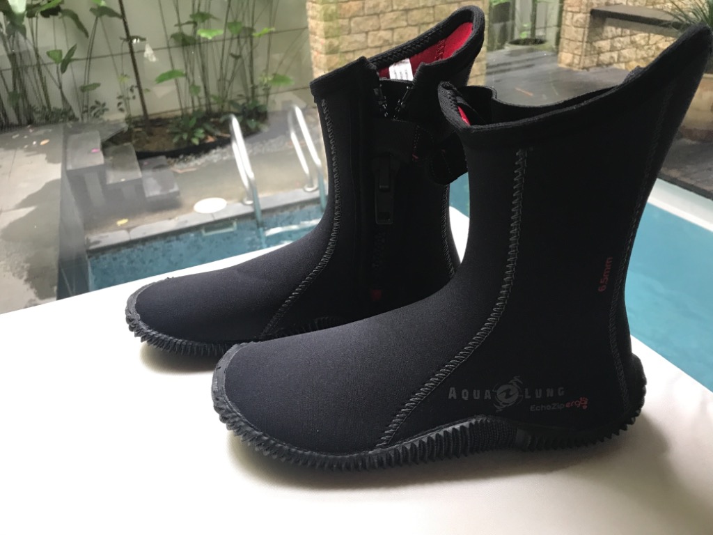 Aqualung Diving Boots Size 41 Sports Sports Apparel On Carousell