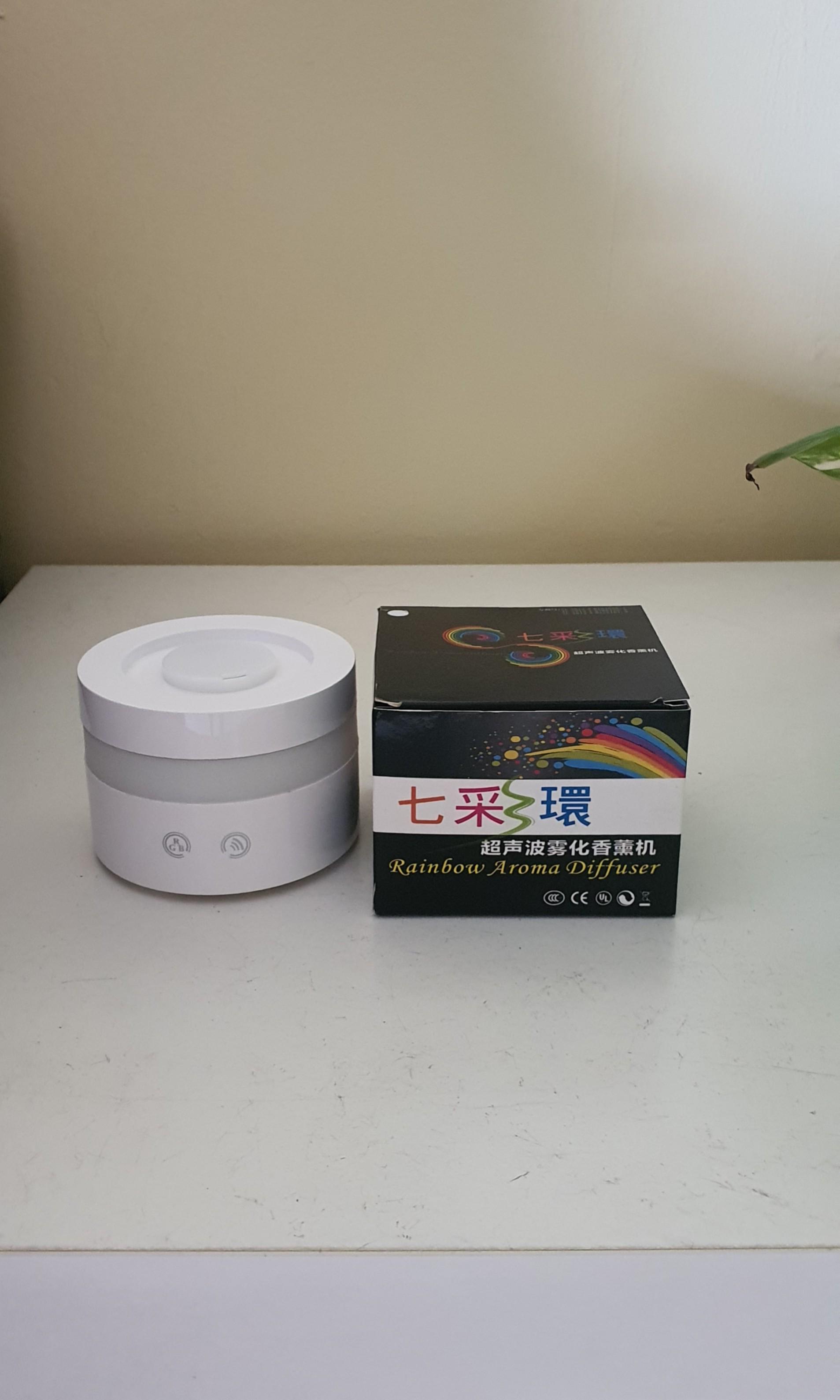 Aroma Diffuser (Category: Air Purifiers & Dehumidifiers) located in Puchong. Submitted by prelovedingood (Listing ID 1043409051, Image 1). Description: .