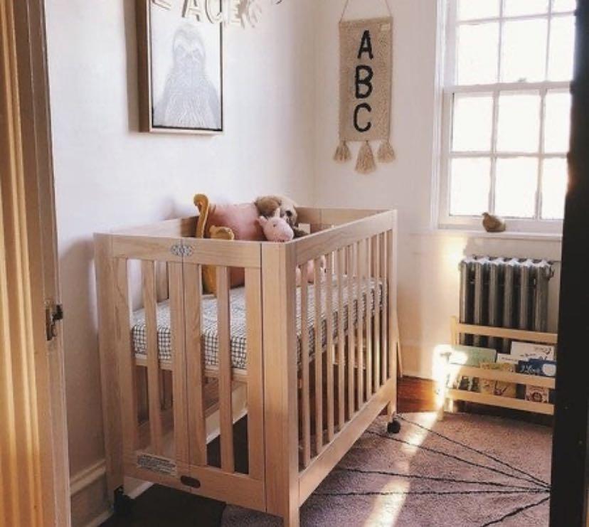 Origami hot sale mini crib