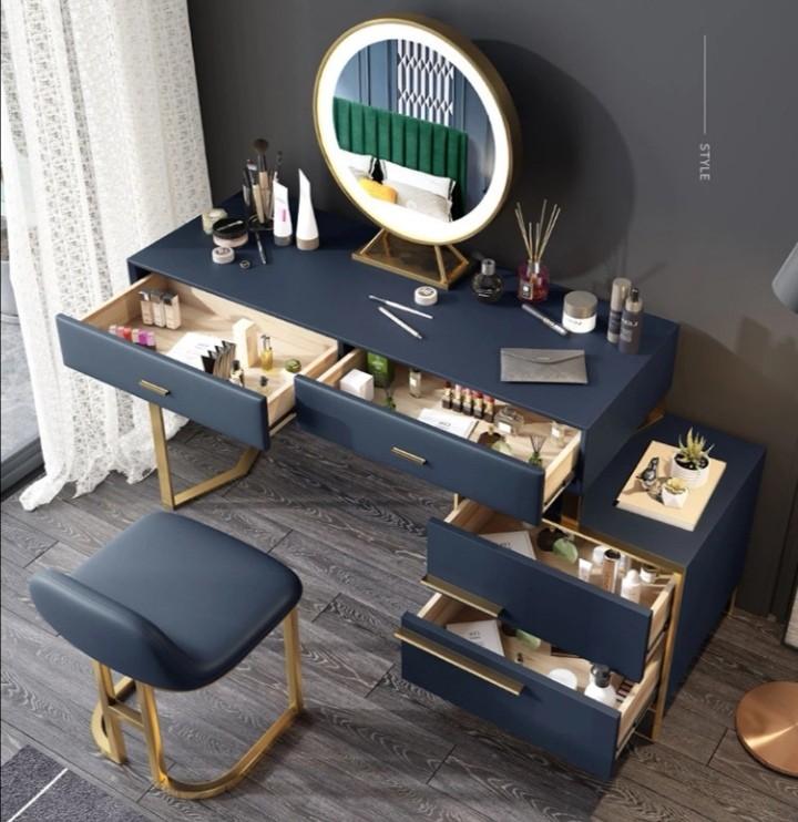 Blue and store gold dressing table