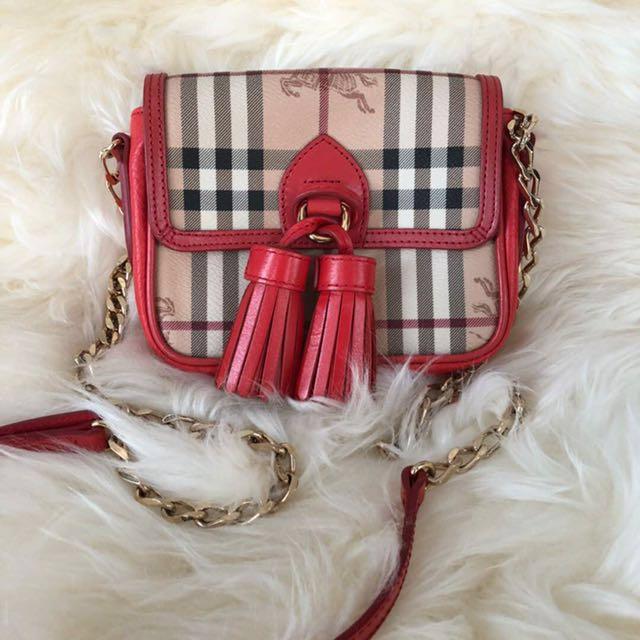 Burberry mini best sale chain wallet