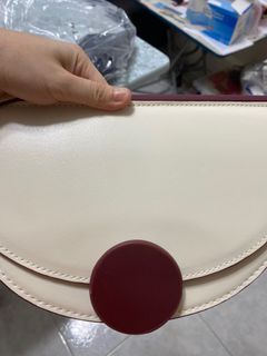 （分類：）位於 。 由 polly45 提交（商品編號 1043449974，圖片 1）。簡介： 。