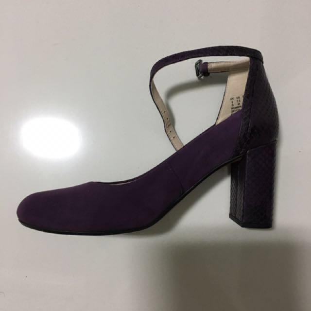 clarks heels purple