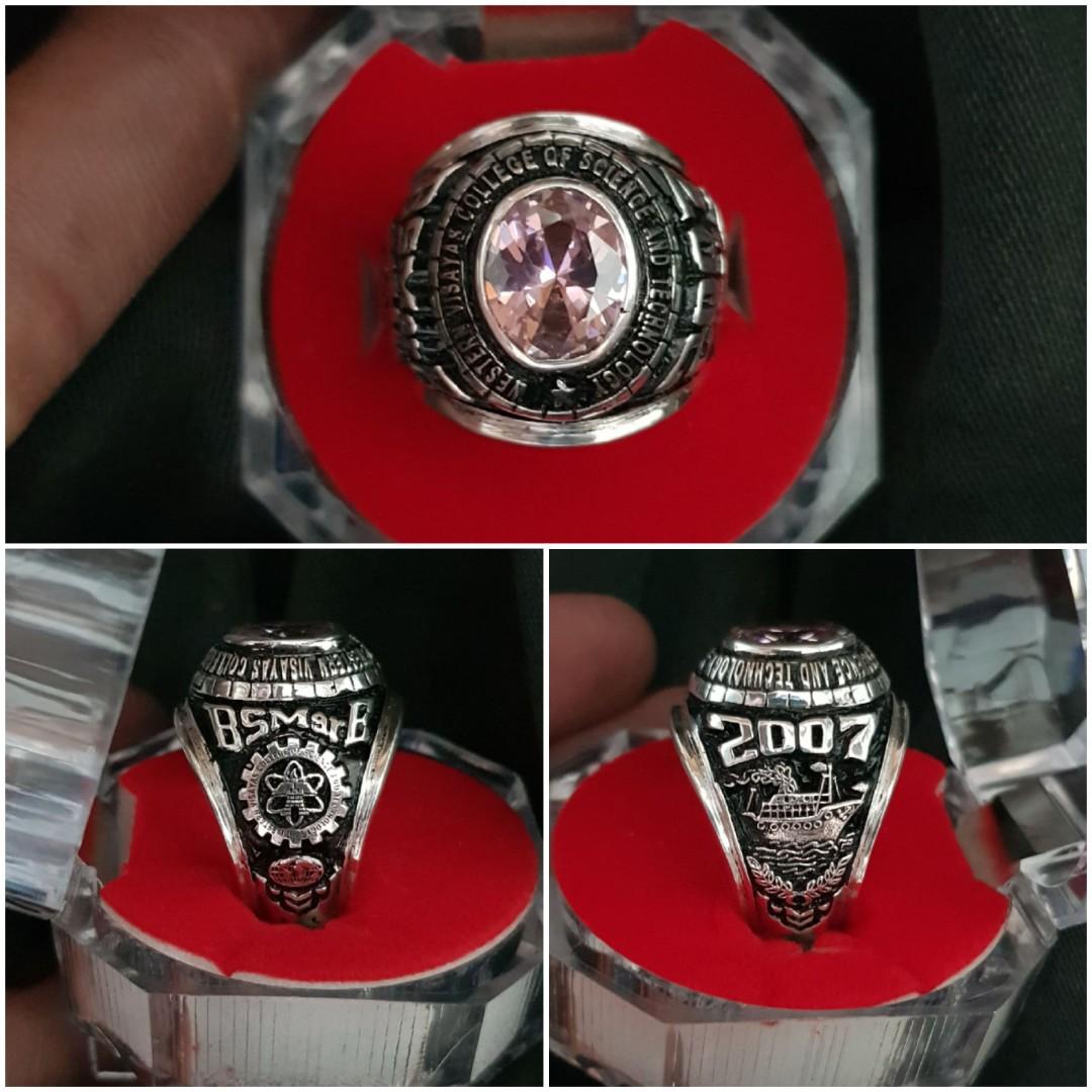 College bull ring shop