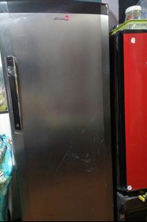 (Category: ) located in . Submitted by aica.b (Listing ID 1043382264, Image 1). Description: .