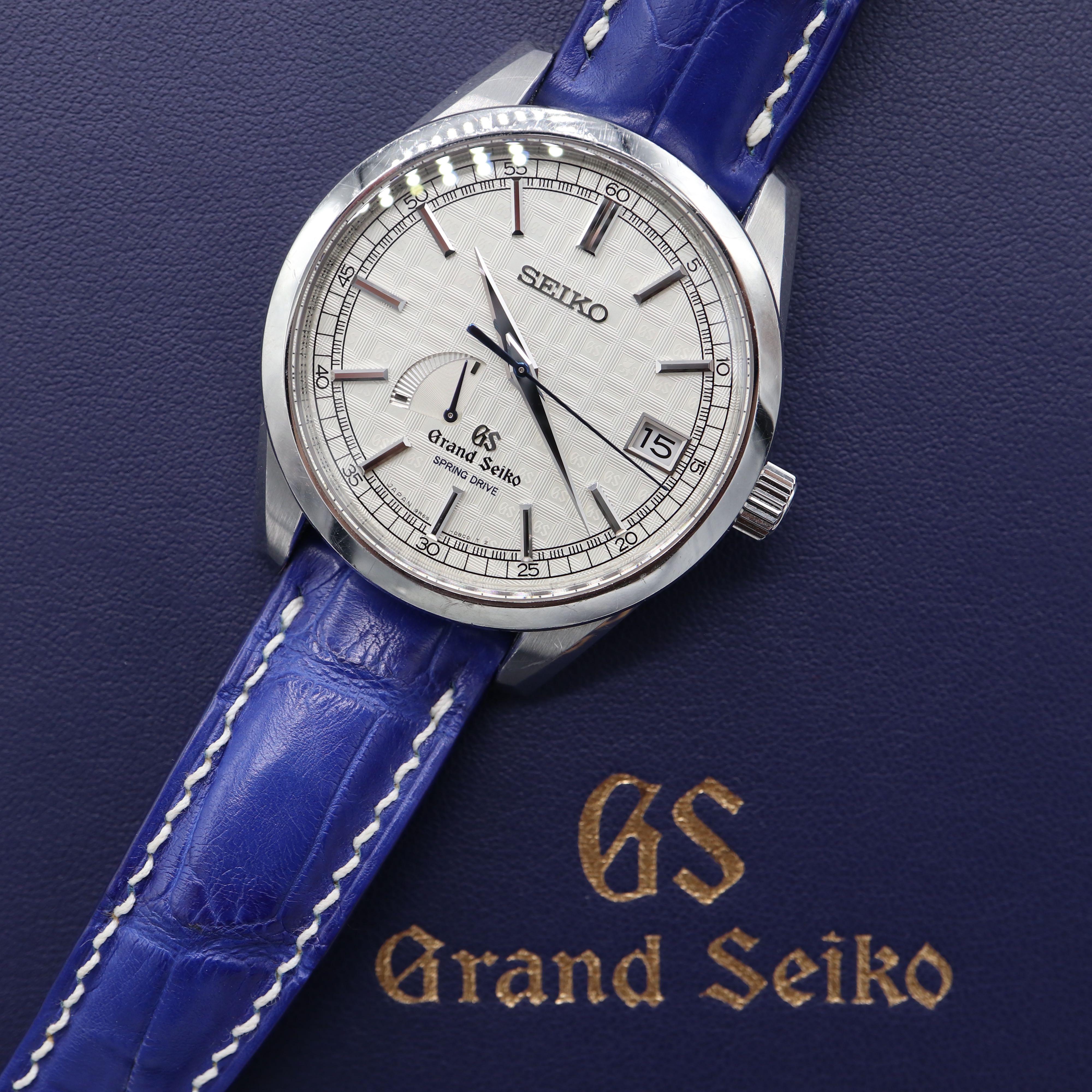 Grand Seiko SBGA111, Luxury, Watches on Carousell