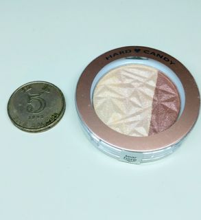 （分類：）位於 。 由 icy_potato 提交（商品編號 1043396704，圖片 1）。簡介： 。