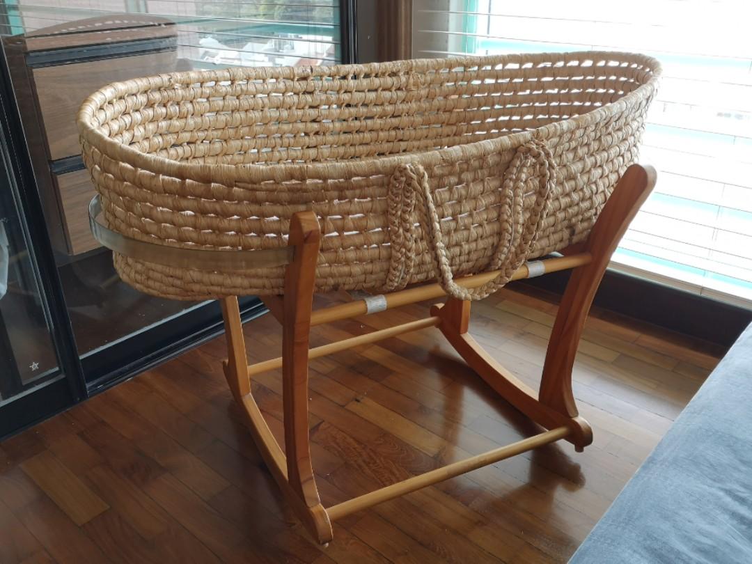 Moses basket cot and rocking stand, Babies & Kids, Baby Nursery & Kids