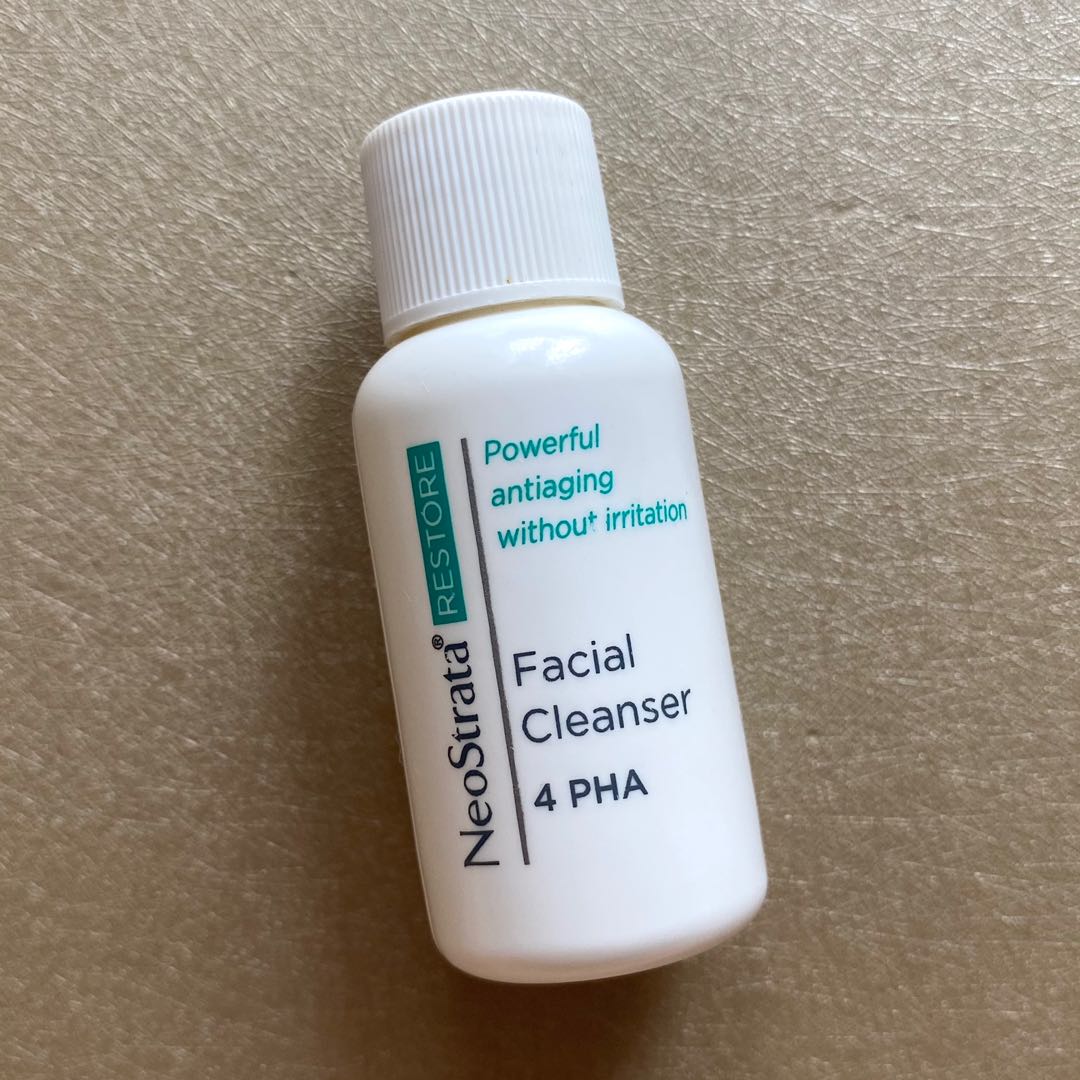 neostrata facial cleanser