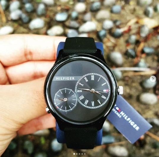 Tommy hilfiger watch women's black silicone strap discount