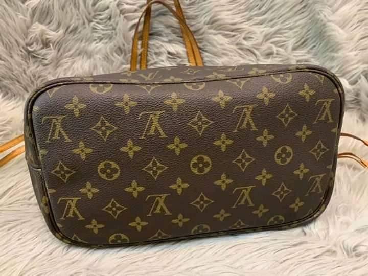 Preloved Almost Like New Louis Vuitton NéoNoé MM, Luxury, Bags & Wallets on  Carousell