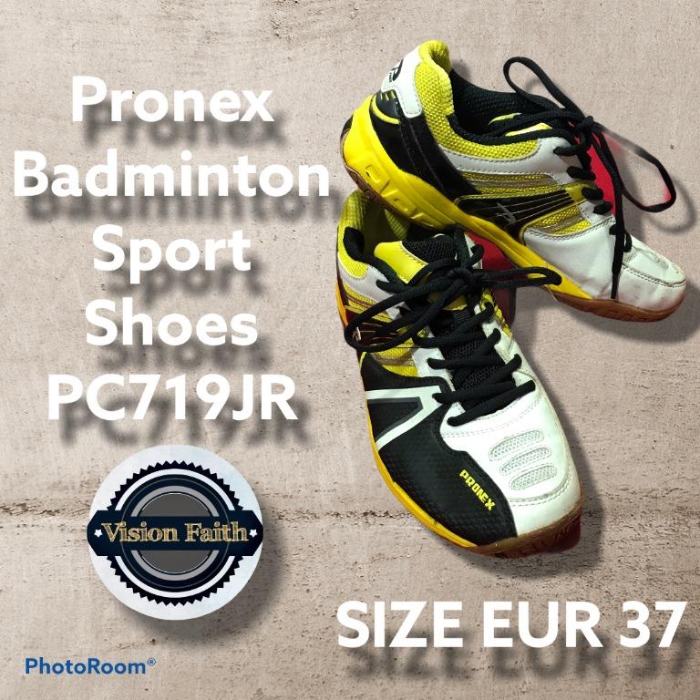 Pronex store badminton shoes