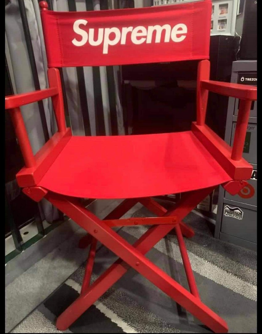 Director hot sale chair supreme