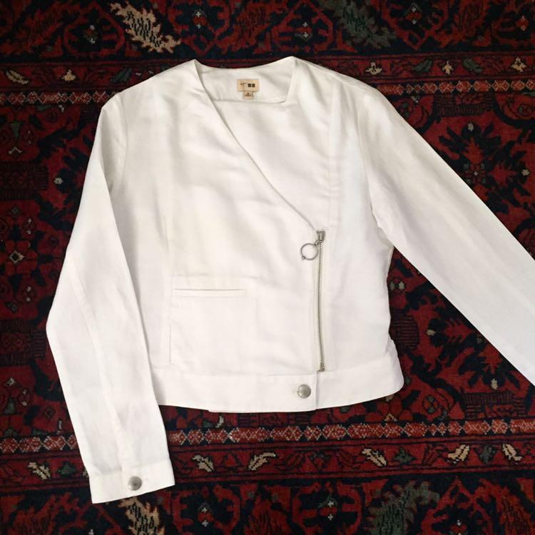 shoulderless jean jacket