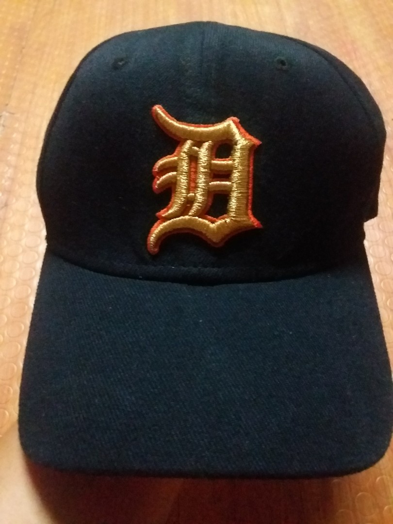 Amazoncom  MLB Detroit Tigers Clean Up Adjustable Cap Navy For Adults   Sports Fan Baseball Caps  Sports  Outdoors