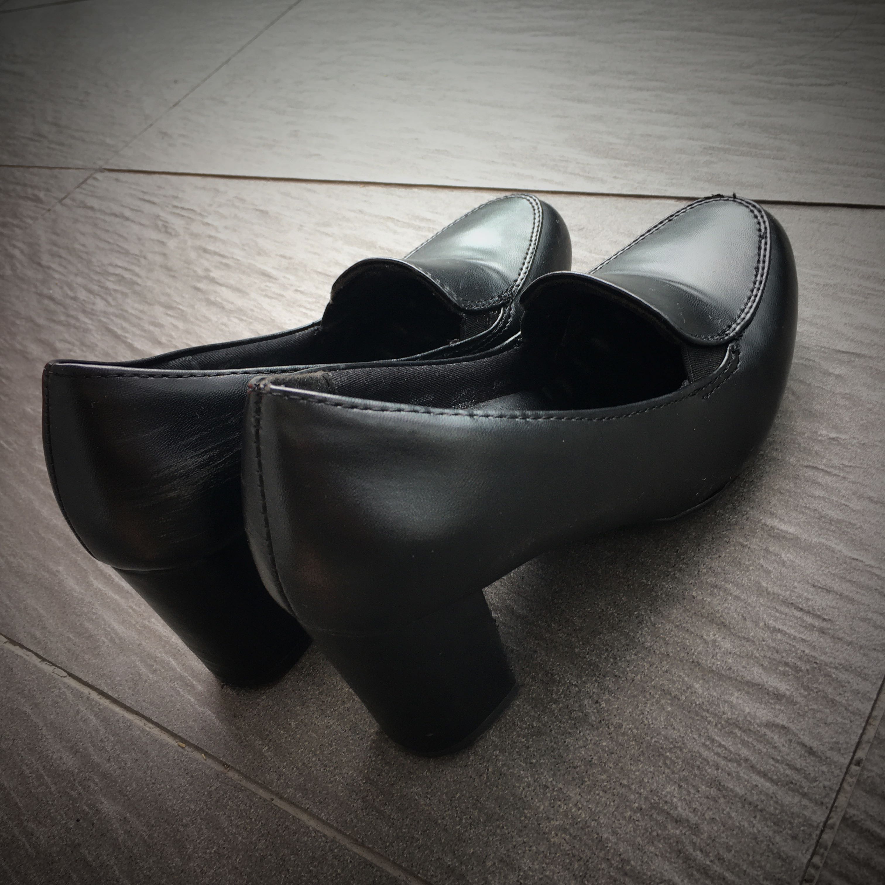 bata black formal shoes