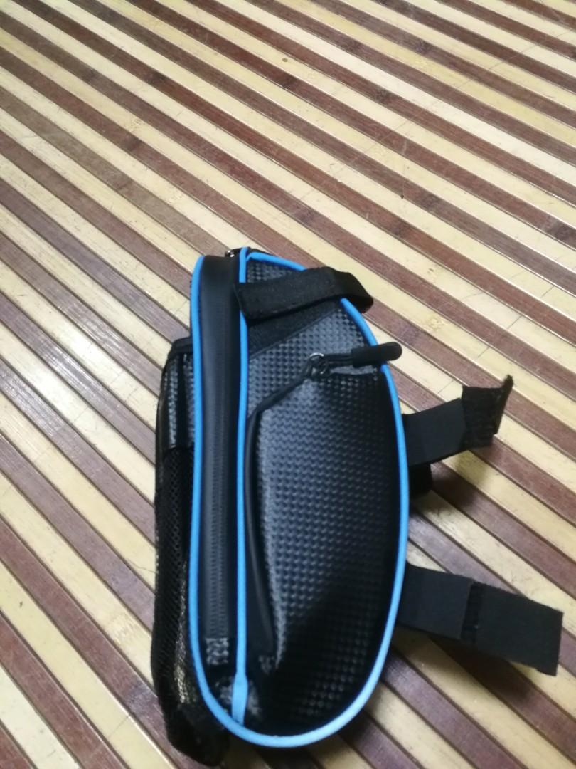 Bicycle bag or pouch waterproof baisk