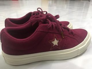 (Category: ) located in . Submitted by izz.preloved (Listing ID 1043680235, Image 1). Description: .
