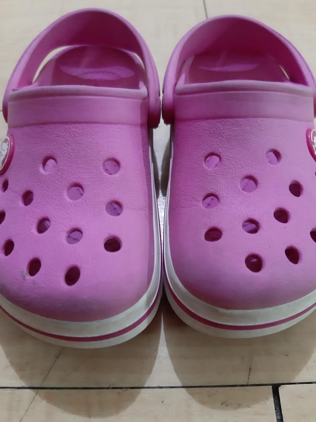 crocs c8