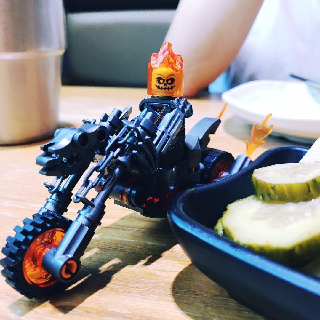 COSMIC GHOST RIDER 连摩托moc 第三方人仔minifigure, 興趣及遊戲