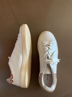 （分類：）位於 。 由 kl369369 提交（商品編號 1043572996，圖片 1）。簡介： 。