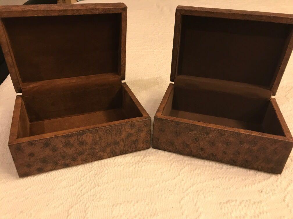 Jewelry Box (Category: Accessory Holder, Box & Organizers) located in Quezon City. Submitted by jvh13 (Listing ID 1043692591, Image 3). Description: Brand new 300 each Take 2 for 550.