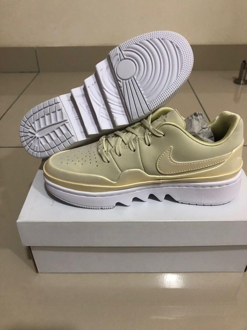 Jordan aj deals 1 jester