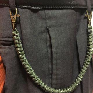 Paracord Pants Wallet Chain Snake Knot 39cm version [Made to order Paracord550 as gift; CB221020 uncle anthony] FOR MORE PANTS / WALLET CHAINS, GO HERE: 👉 http://sg.carousell.com/p/274090907