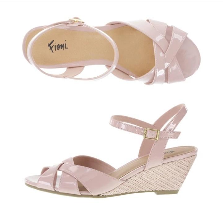 Fioni wedge sandals sales