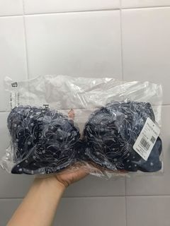 （分類：）位於 。 由 luf_friend 提交（商品編號 1043676359，圖片 1）。簡介： 。